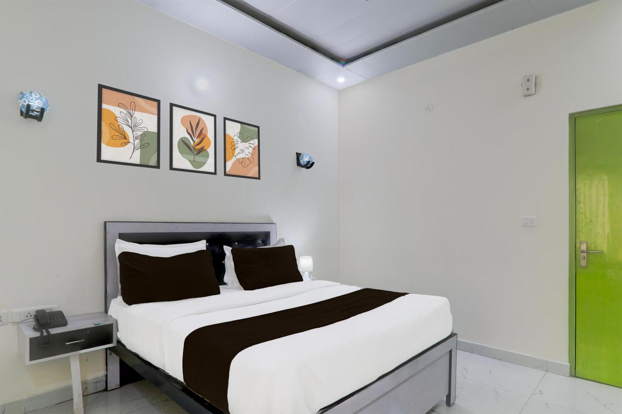 Super Hotel O Banthara Near Airport Banthra Sikandarpur Buitenkant foto
